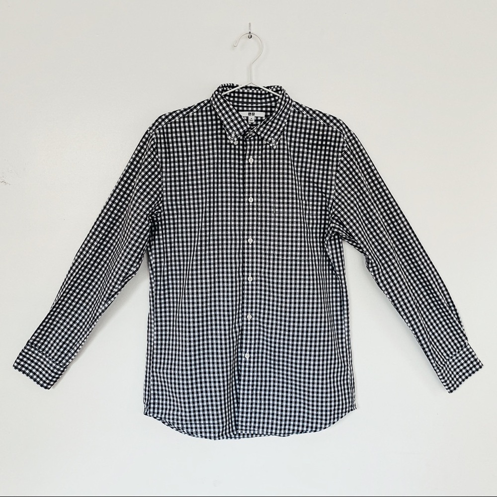 Uniqlo Men’s Flannel Checkered Long Sleeve
